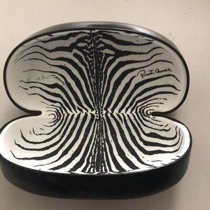 Roberto Cavalli Accessories - Roberto Cavalli sunglasses case in good condition Roberto Cavalli Accessories - Roberto Cavalli sunglasses case in good condition